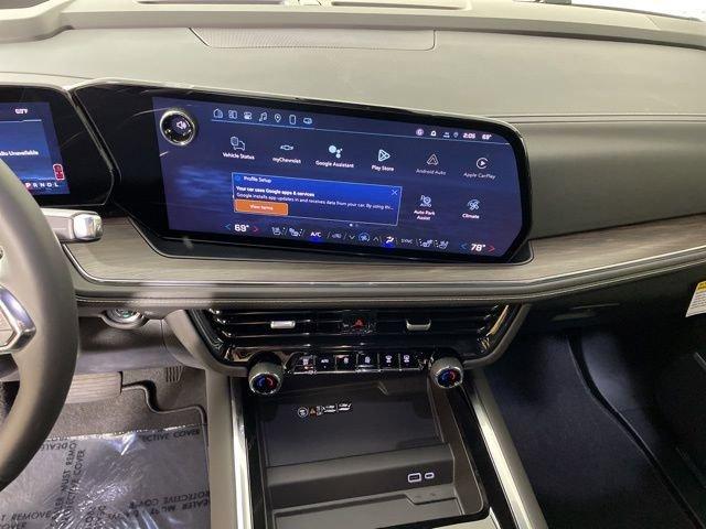 2025 Chevrolet Tahoe Vehicle Photo in PHOENIX, AZ 85014-3381