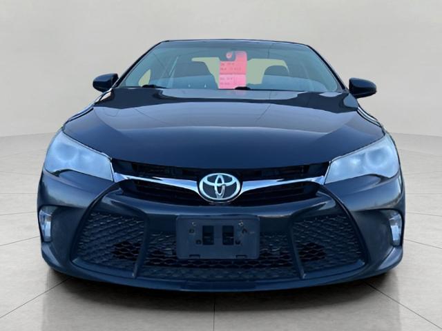 2016 Toyota Camry Vehicle Photo in Green Bay, WI 54304