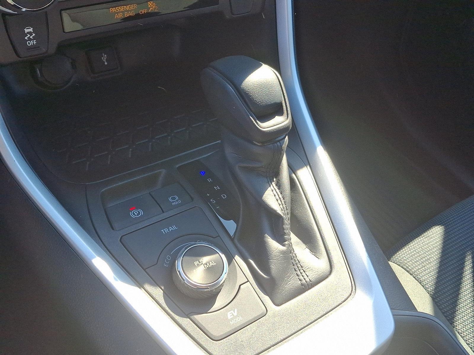 2022 Toyota RAV4 Vehicle Photo in Trevose, PA 19053