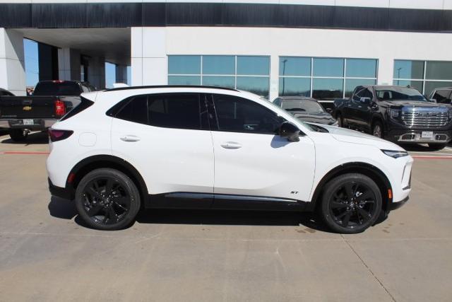 2025 Buick Envision Vehicle Photo in Greenville, TX 75402