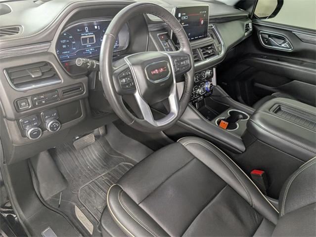 2022 GMC Yukon XL Vehicle Photo in ENGLEWOOD, CO 80113-6708