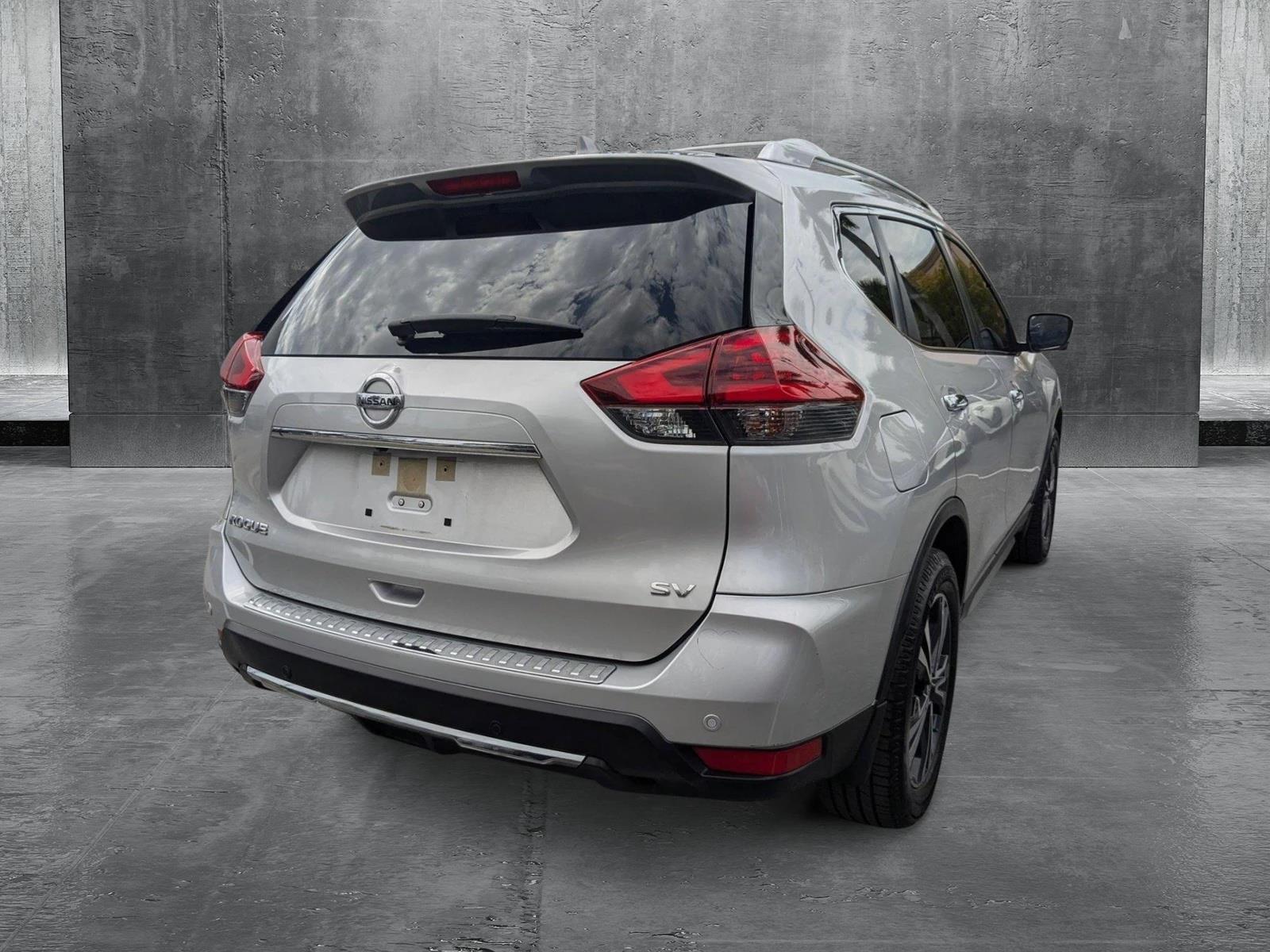 2019 Nissan Rogue Vehicle Photo in Miami, FL 33135