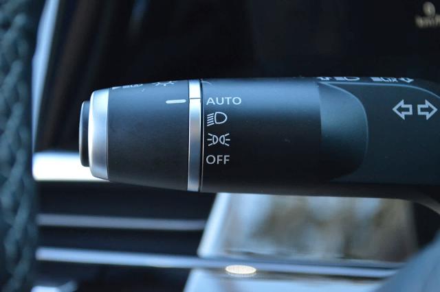 2025 INFINITI QX80 Vehicle Photo in Houston, TX 77090