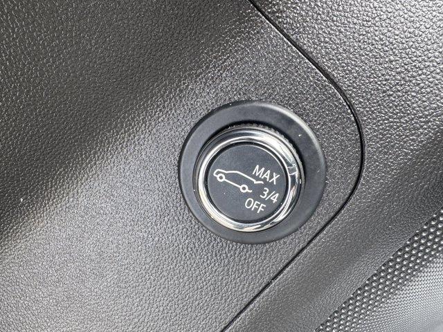 2023 GMC Acadia Vehicle Photo in LEOMINSTER, MA 01453-2952