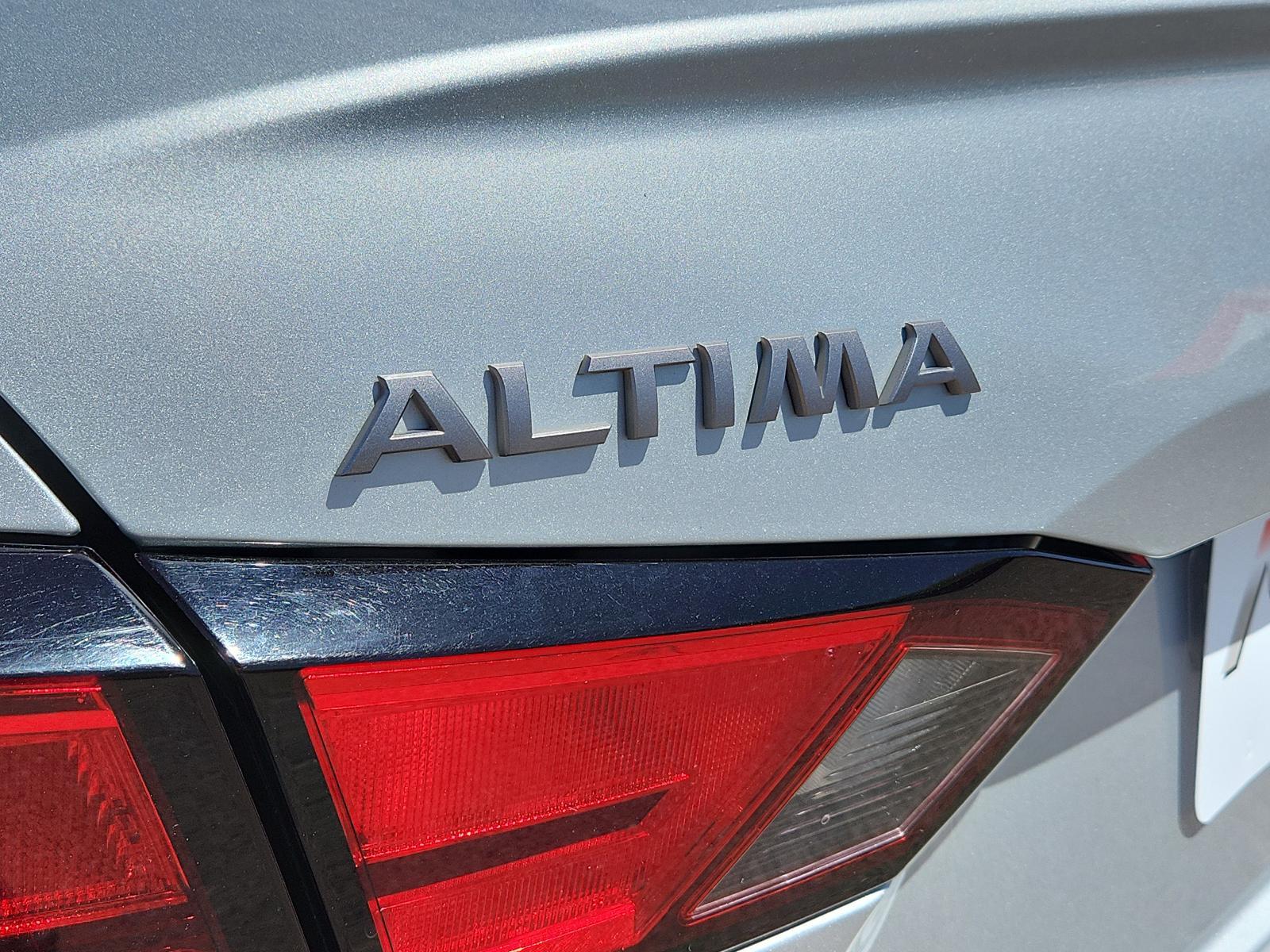 2024 Nissan Altima Vehicle Photo in Albuquerque, NM 87110