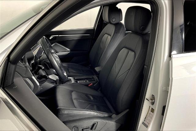 2024 Audi Q3 Vehicle Photo in Tulsa, OK 74129