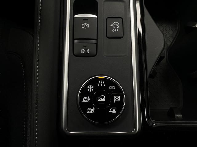 2025 Nissan Pathfinder Vehicle Photo in Appleton, WI 54913