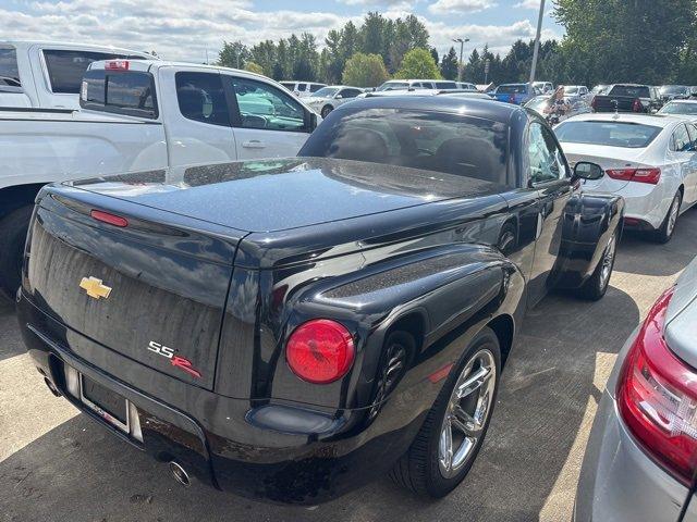 2004 Chevrolet SSR Vehicle Photo in PUYALLUP, WA 98371-4149