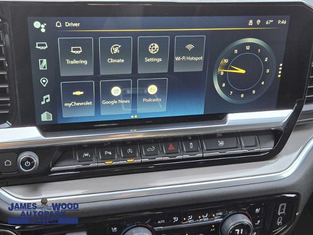 2022 Chevrolet Silverado 1500 Vehicle Photo in DENTON, TX 76210-9321