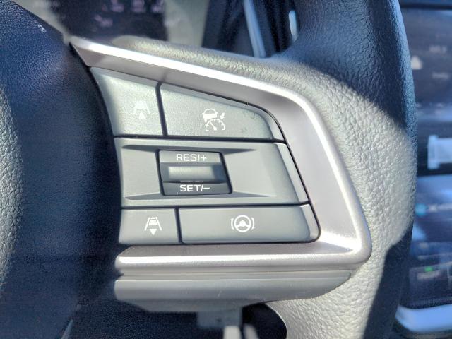 2025 Subaru Outback Vehicle Photo in Green Bay, WI 54304