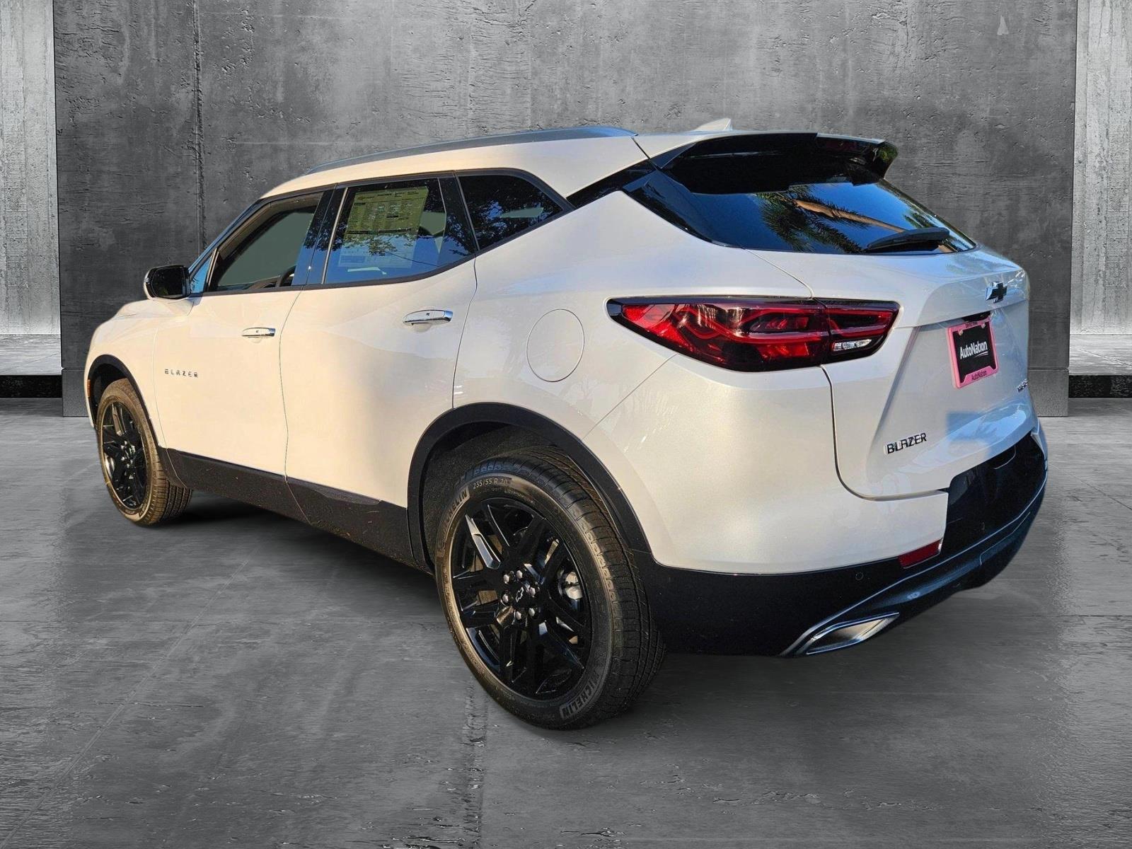 2025 Chevrolet Blazer Vehicle Photo in GREENACRES, FL 33463-3207