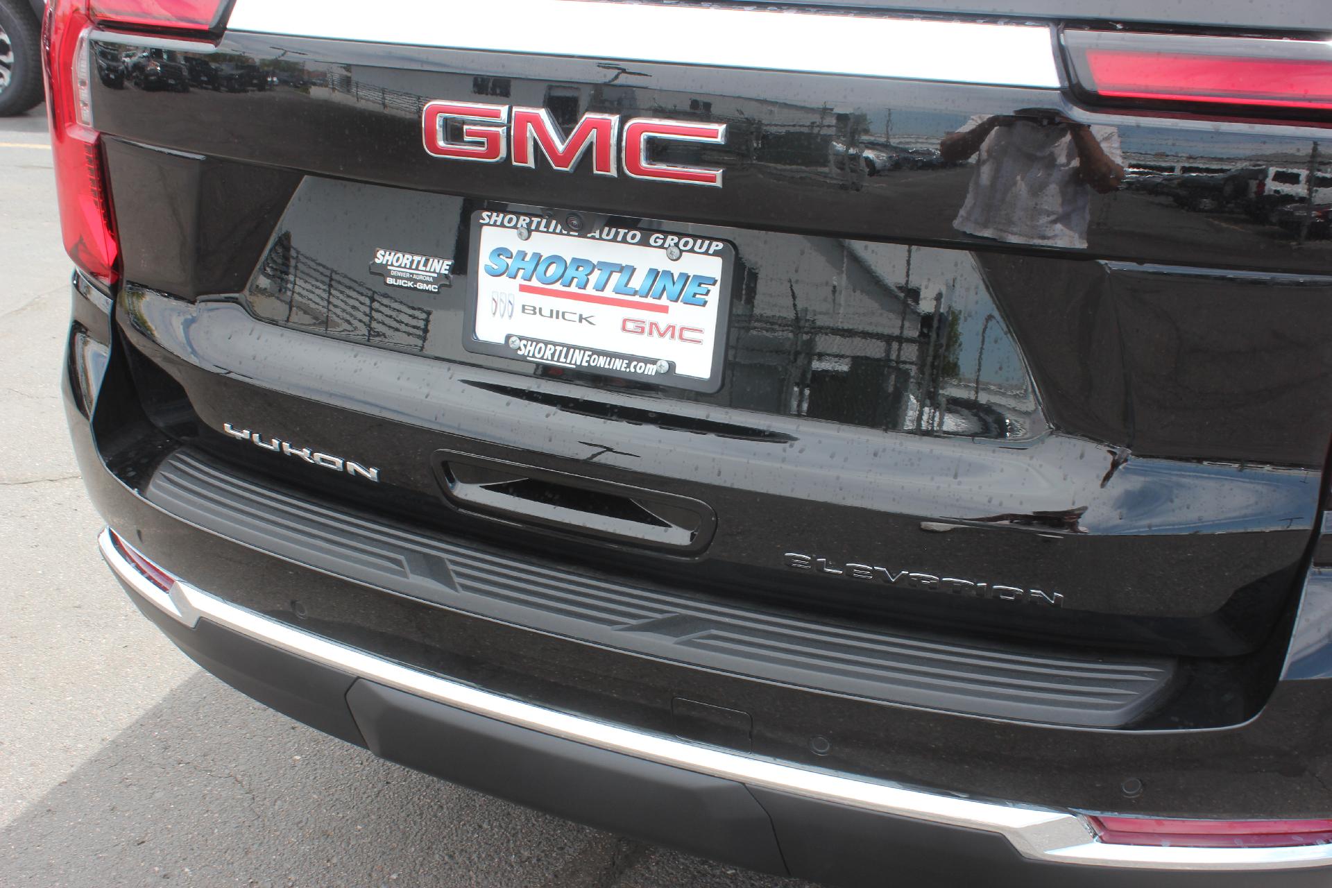 2025 GMC Yukon Vehicle Photo in AURORA, CO 80012-4011