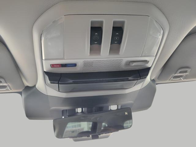 2025 Subaru Ascent Vehicle Photo in Green Bay, WI 54304