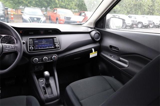 2025 Nissan Kicks Play Vehicle Photo in Hazelwood, MO 63042