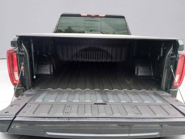 2024 GMC Sierra 1500 Vehicle Photo in LEOMINSTER, MA 01453-2952