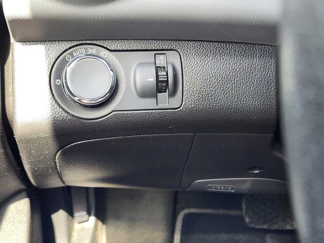2020 Chevrolet Sonic Vehicle Photo in DENTON, TX 76210-9321
