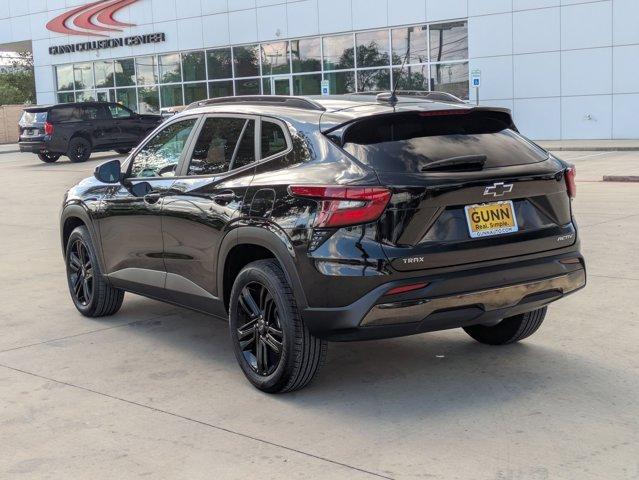 2025 Chevrolet Trax Vehicle Photo in SELMA, TX 78154-1460