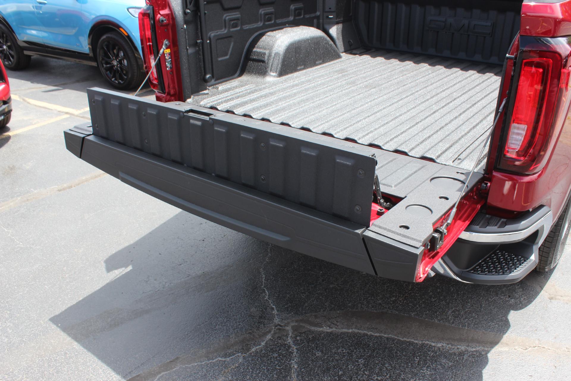 2025 GMC Sierra 1500 Vehicle Photo in AURORA, CO 80012-4011