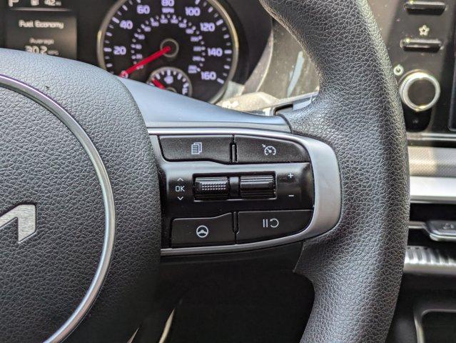 2022 Kia K5 Vehicle Photo in BRUNSWICK, GA 31525-1881
