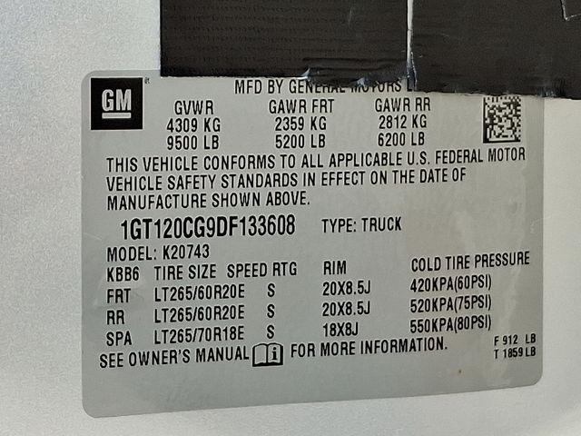 2013 GMC Sierra 2500 HD Vehicle Photo in WATERTOWN, CT 06795-3318
