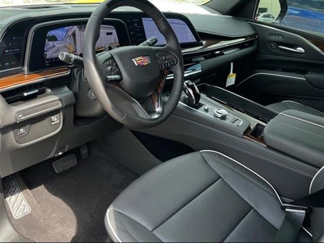 2024 Cadillac Escalade ESV Vehicle Photo in TAMPA, FL 33612-3404