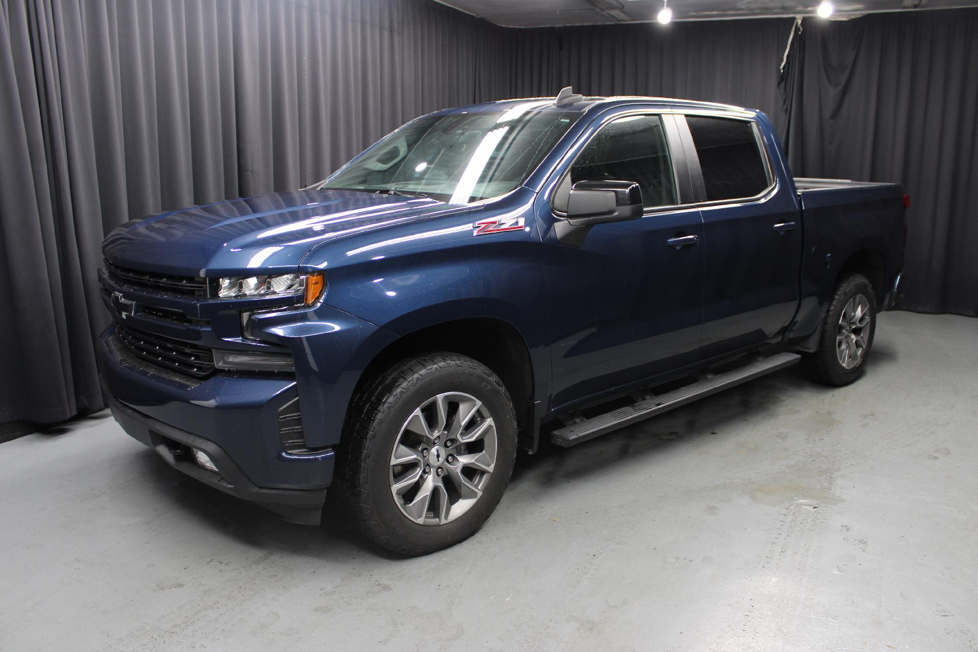 Used 2021 Chevrolet Silverado 1500 RST with VIN 1GCUYEED9MZ205837 for sale in Rittman, OH