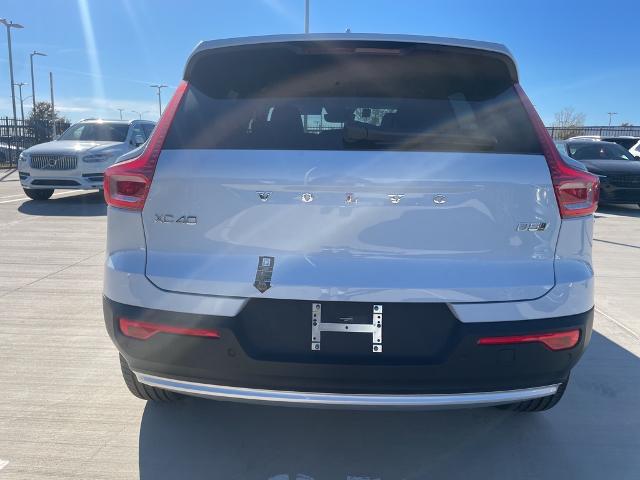 2025 Volvo XC40 Vehicle Photo in Grapevine, TX 76051