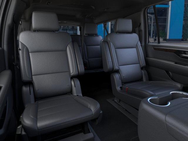 2025 Chevrolet Suburban Vehicle Photo in SUGAR LAND, TX 77478-0000