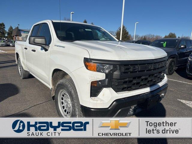 2023 Chevrolet Silverado 1500 Vehicle Photo in SAUK CITY, WI 53583-1301