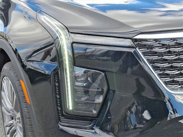 2025 Cadillac XT4 Vehicle Photo in ALLENTOWN, PA 18103-7399