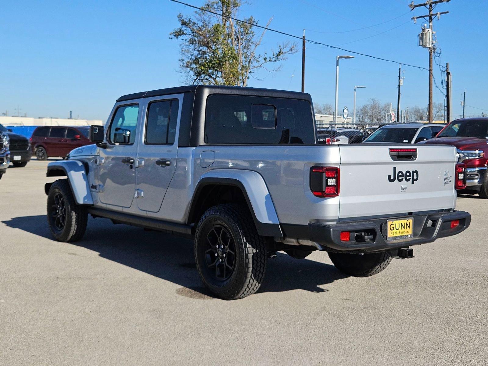 2024 Jeep Gladiator Vehicle Photo in Seguin, TX 78155