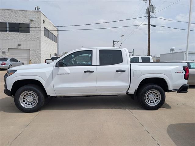 2025 Chevrolet Colorado Vehicle Photo in ENGLEWOOD, CO 80113-6708