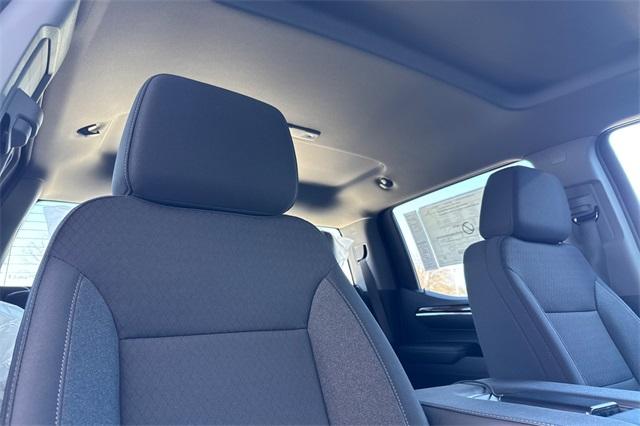 2025 GMC Sierra 1500 Vehicle Photo in ELK GROVE, CA 95757-8703