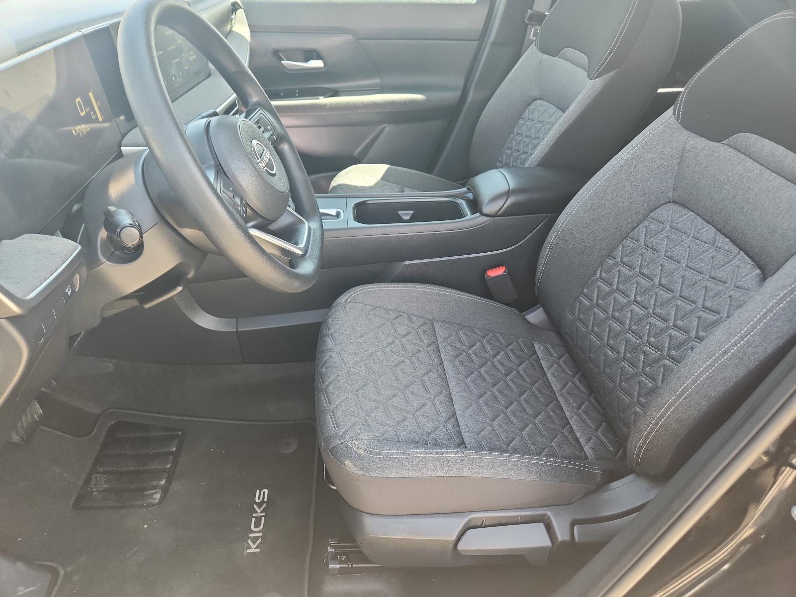 2025 Nissan Kicks Vehicle Photo in Albuquerque, NM 87110