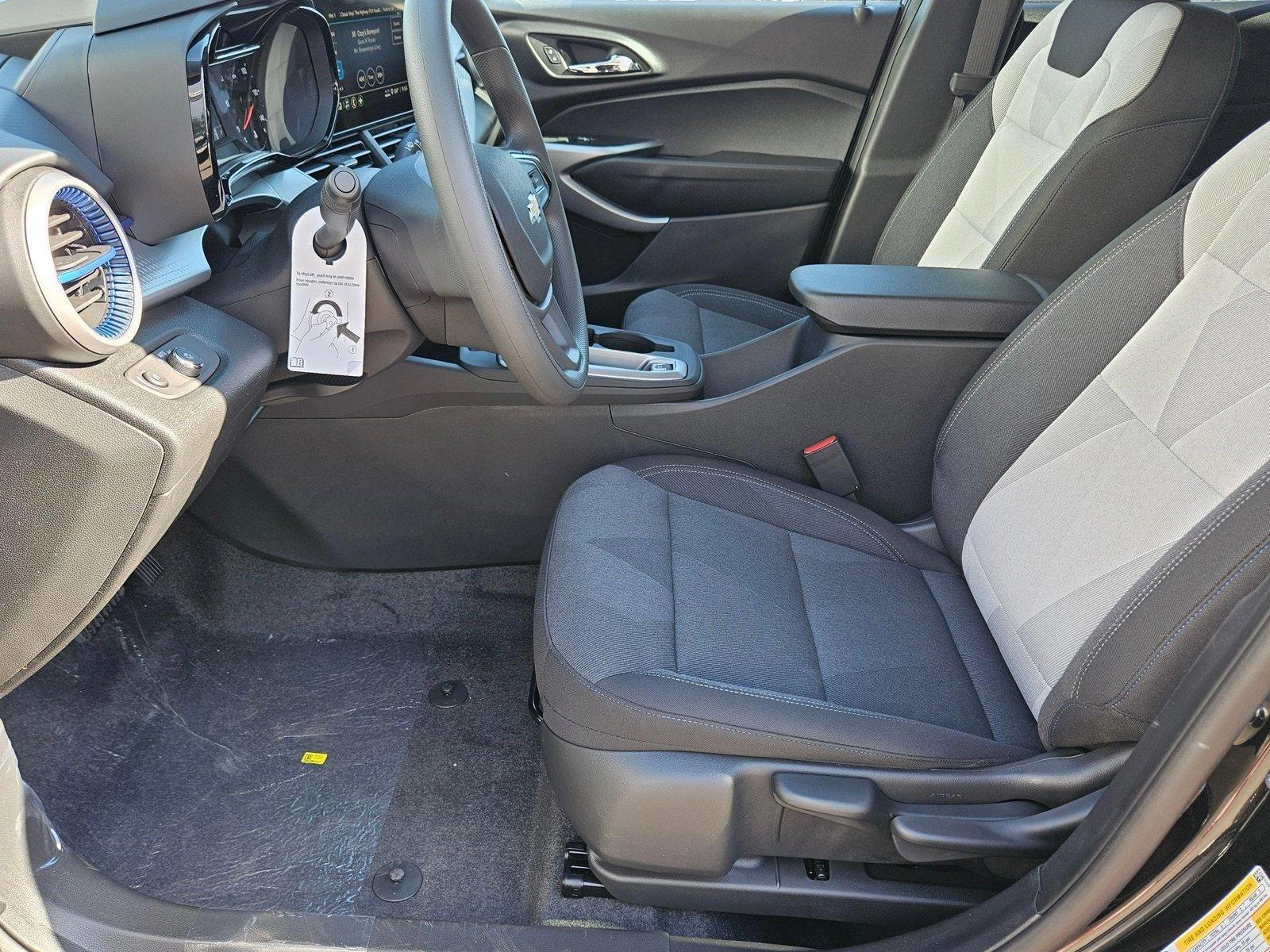 2025 Chevrolet Trax Vehicle Photo in PEORIA, AZ 85382-3715