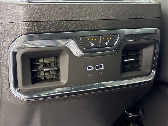 2025 Chevrolet Silverado 3500 HD Vehicle Photo in PUYALLUP, WA 98371-4149