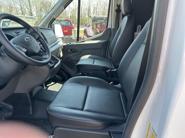 2025 Ford Transit Cargo Van Vehicle Photo in Webster, MA 01570-1415
