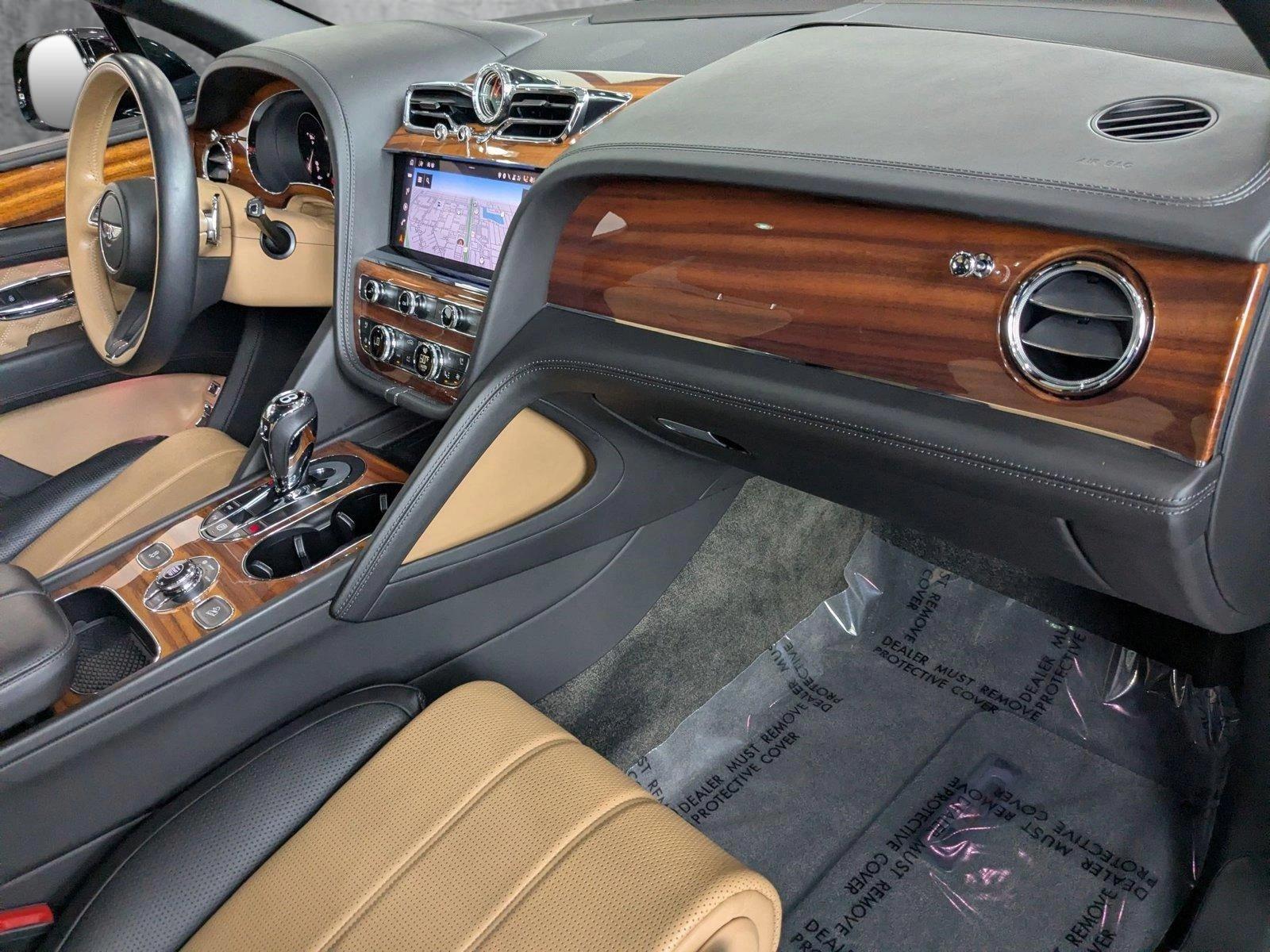 2021 Bentley Bentayga Vehicle Photo in Miami, FL 33169
