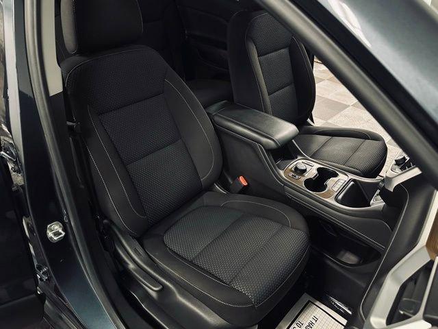 2020 GMC Acadia Vehicle Photo in MEDINA, OH 44256-9631