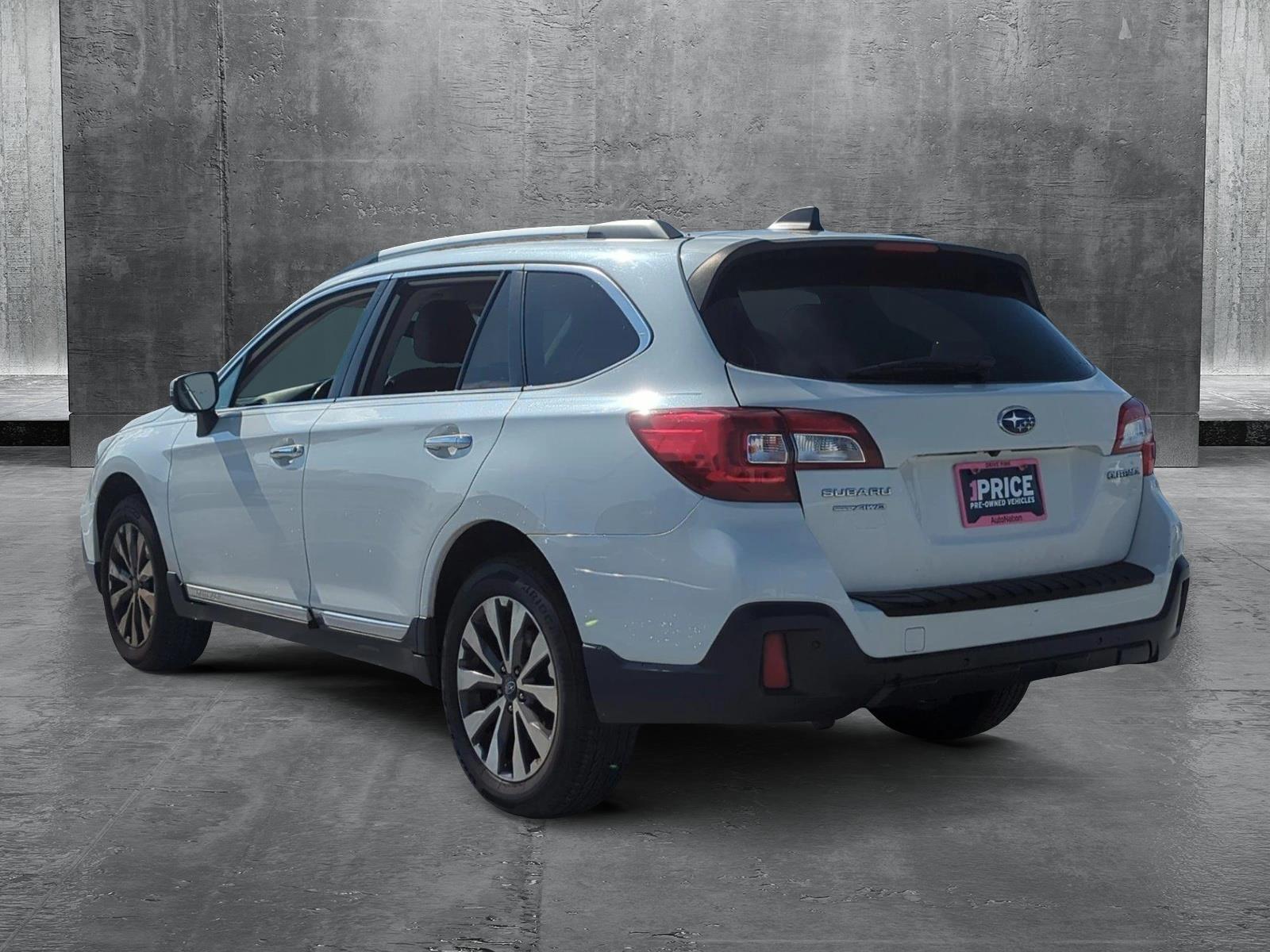 2019 Subaru Outback Vehicle Photo in Ft. Myers, FL 33907