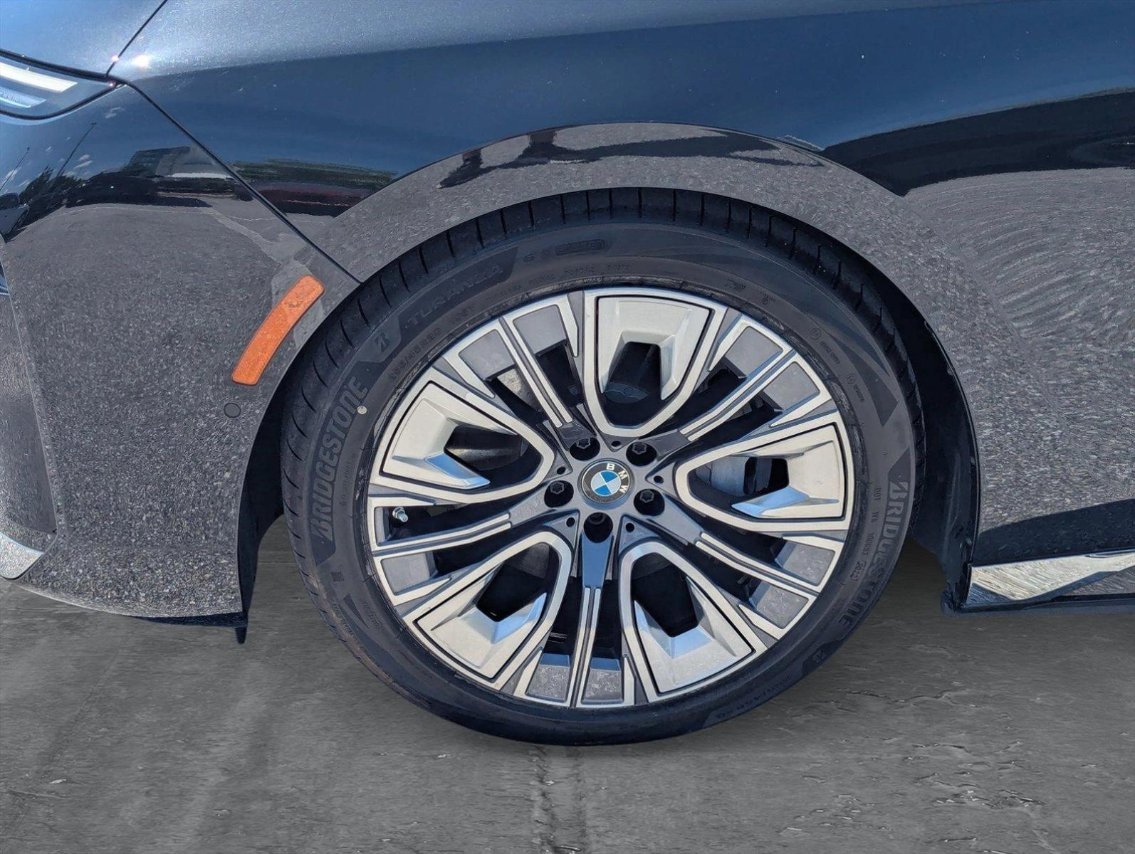 2024 BMW i7 Vehicle Photo in Delray Beach, FL 33444