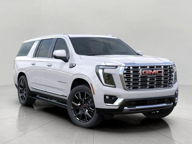 2025 GMC Yukon XL Vehicle Photo in OSHKOSH, WI 54904-7811