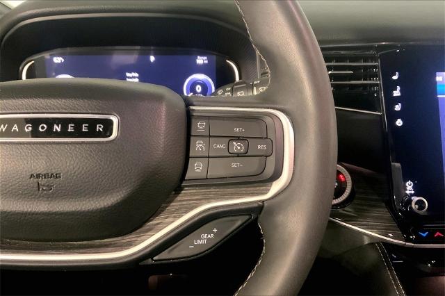 2022 Jeep Wagoneer Vehicle Photo in Kansas City, MO 64114