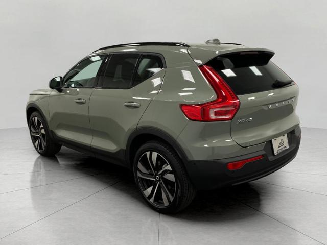 2025 Volvo XC40 Vehicle Photo in Appleton, WI 54913