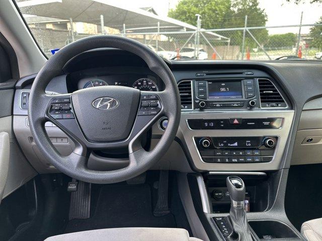2016 Hyundai SONATA Hybrid Vehicle Photo in San Antonio, TX 78209