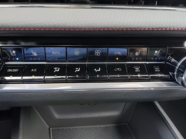 2025 Chevrolet Equinox Vehicle Photo in Green Bay, WI 54304