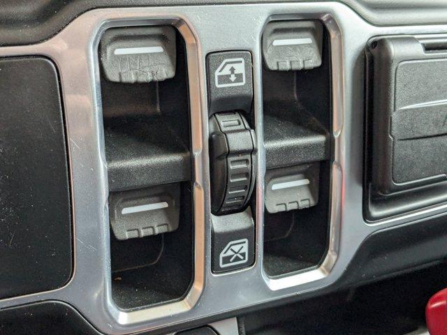 2020 Jeep Gladiator Vehicle Photo in BRUNSWICK, GA 31525-1881