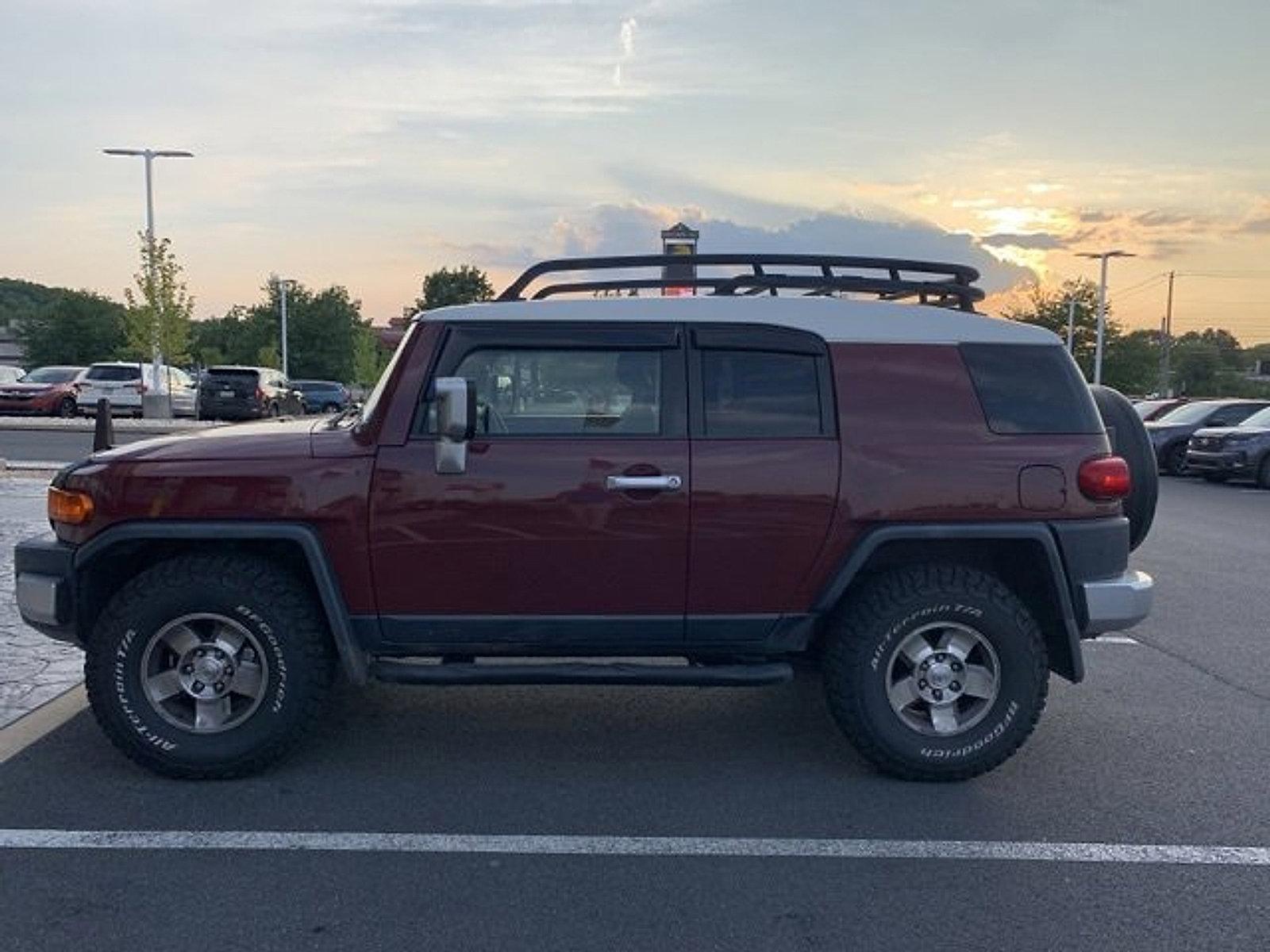 2008 Toyota FJ Cruiser Vehicle Photo in Harrisburg, PA 17111