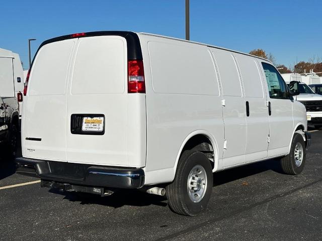 2024 Chevrolet Express Cargo 2500 Vehicle Photo in COLUMBIA, MO 65203-3903