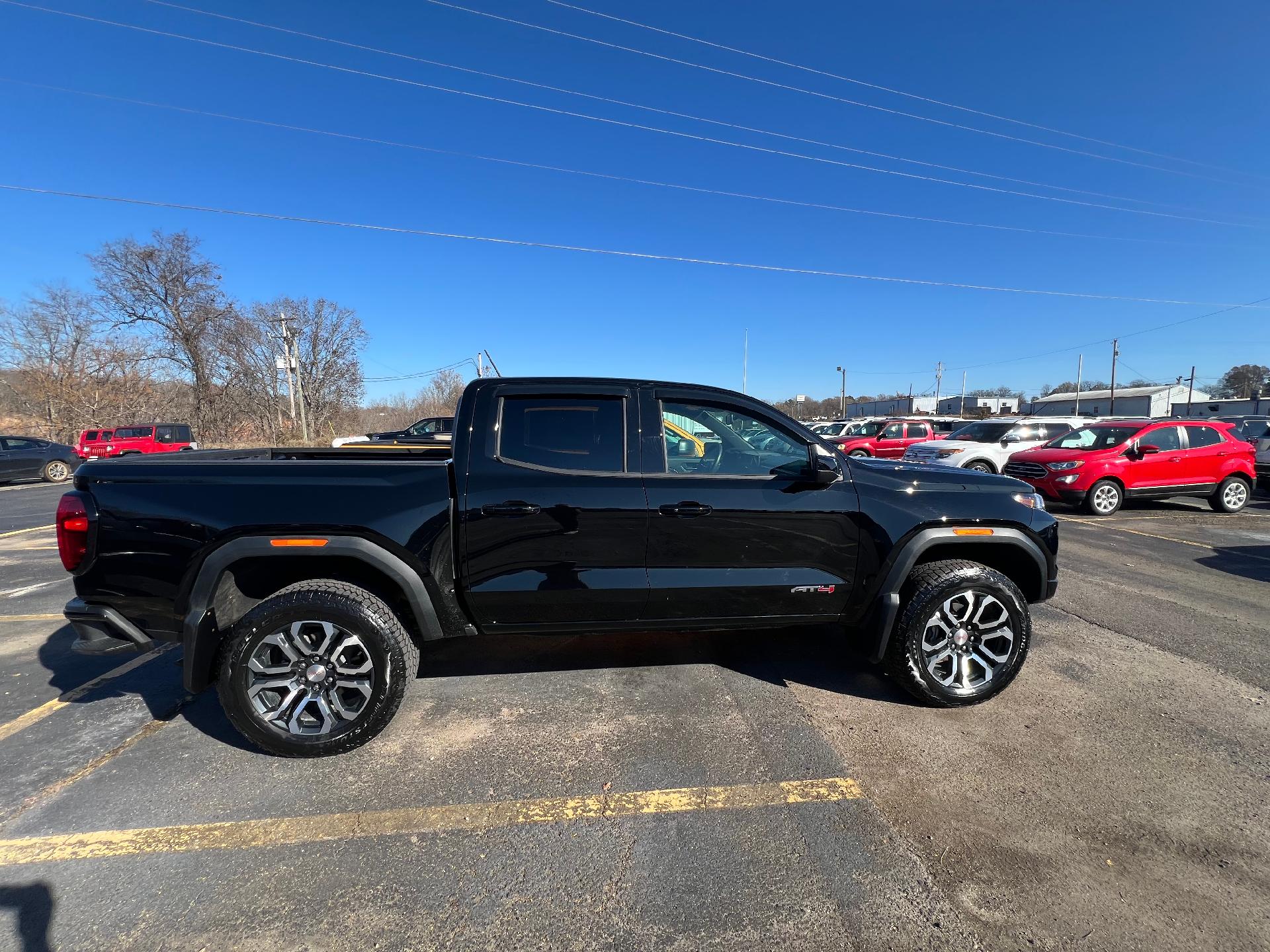 Used 2023 GMC Canyon AT4 with VIN 1GTP6DEK4P1214668 for sale in Doniphan, MO